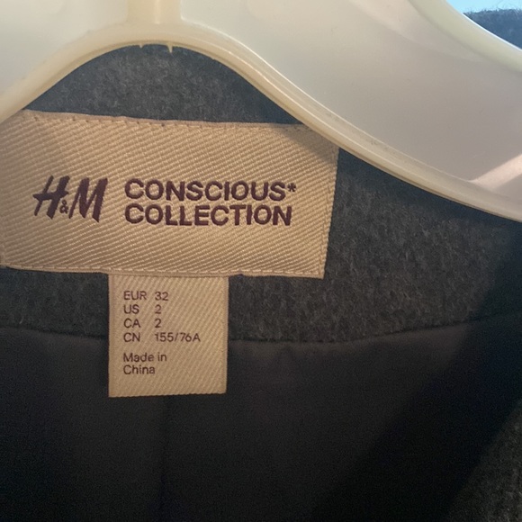 NWOT H&M conscious collection amazing wool grey blazer with metallic detailing. - Picture 2 of 4